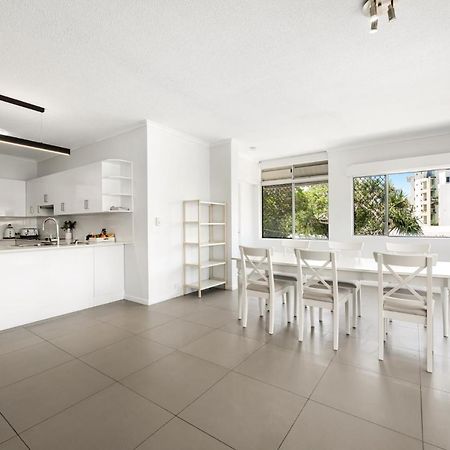 Central Motel Mooloolaba And Apartments Exterior photo