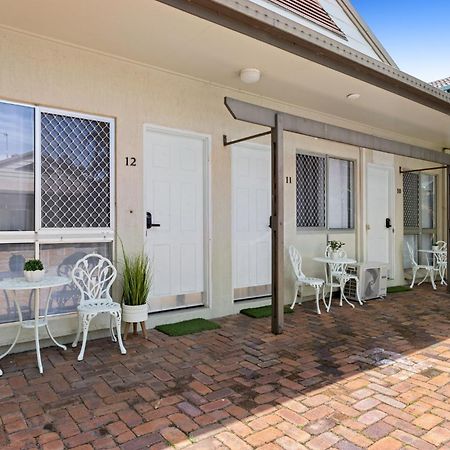Central Motel Mooloolaba And Apartments Exterior photo